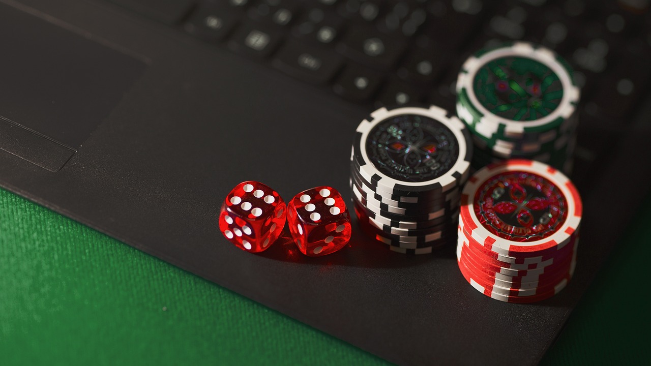 découvrez comment éviter les arnaques dans les casinos en ligne. informez-vous sur les signes d'escroquerie, les pratiques à surveiller et les conseils pour choisir des sites de jeux fiables et sécurisés.